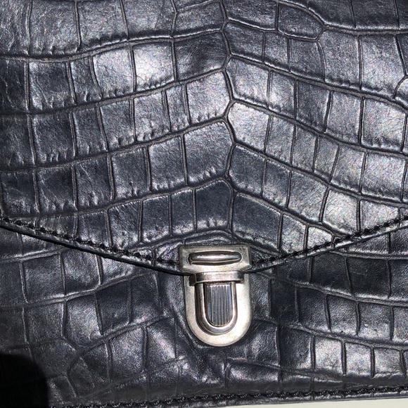 Hakei leather wristlet - Picture 5 of 10